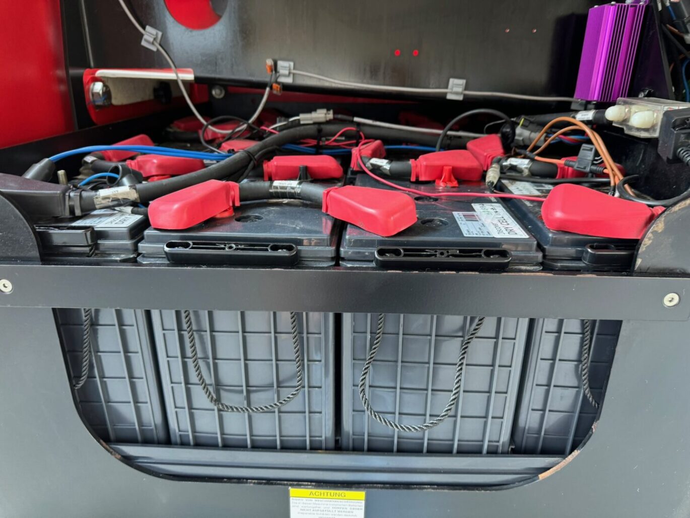 F04E6FAE D119 4B6B 9A7C 6D0BB6029E1A